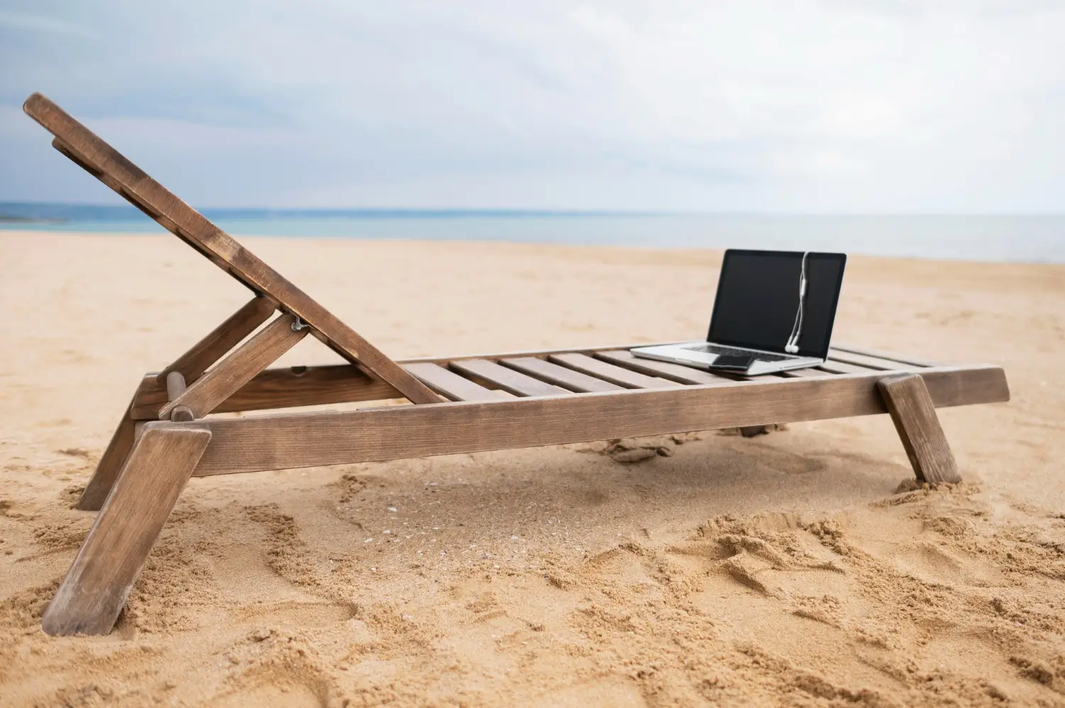 Bain de soleil bois : Astuces et recommandations pour avoir un jardin ou une terrasse agréable