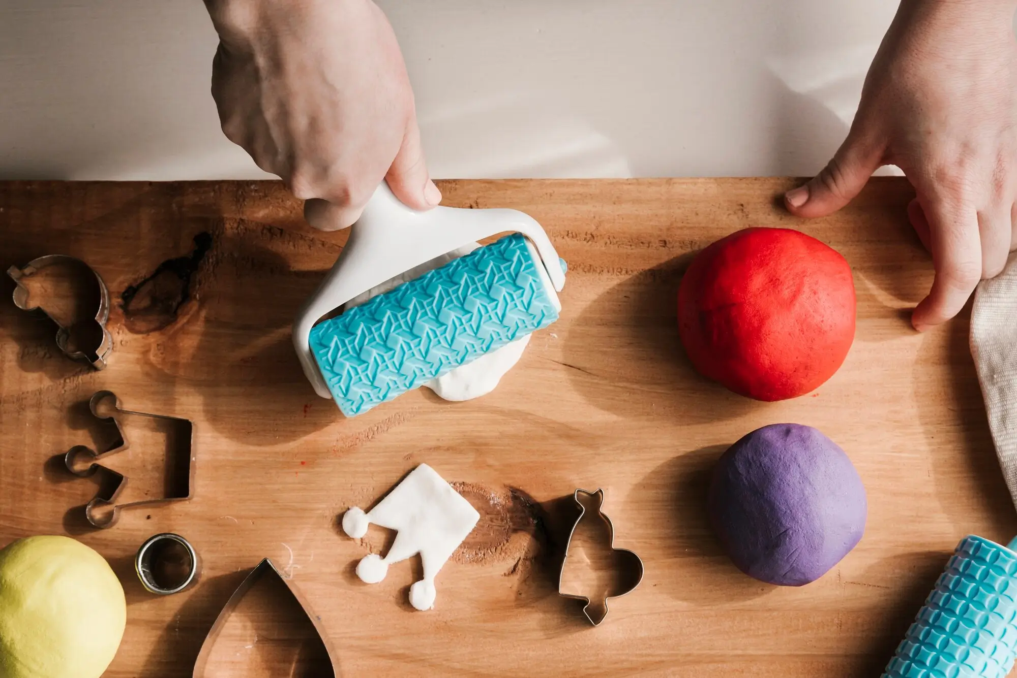 Comment travailler la pâte à sucre ?